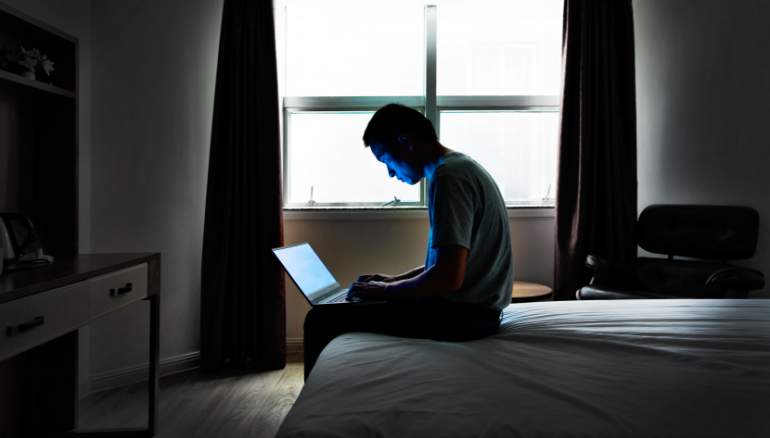 Ask the Doc: Can blue light affect fertility?