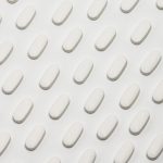 What is Anavar and what are its side effects?